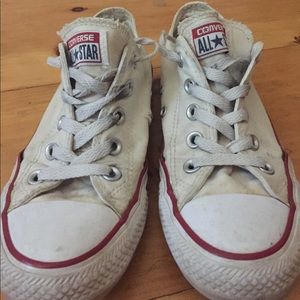 Low top white Converse